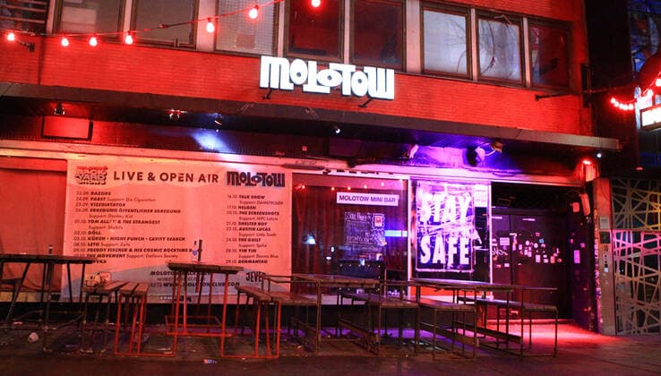 During the lockdown closed music club Molotow at the Reeperbahn on St Pauli after the start of the curfew at 21 oclock Altona Hamburg
