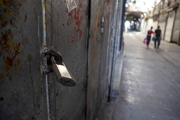 (210410) -- TEHRAN, April 10, 2021 -- A closed shop is seen at the Grand Bazaar in Tehran, Iran, April 10, 2021. Iran on Saturday enforced a 10-day restriction throughout the country to curb the recent resurgence of coronavirus cases and deaths. (Photo by Xinhua) IRAN-TEHRAN-COVID-19-NATIONWIDE RESTRICTIONS-IMPOSED AhmadxHalabisaz 