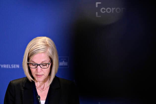 Head of Unit at the Danish Medicines Agency Tanja Erichsen, when she and director of the National Board of Health Soeren Brostroem hold a press briefing on the corona vaccine from AstraZeneca in Eigtveds Warehouse in Copenhagen, Wednesday 14 April 2021, Snekkersten Denmark  Copyright: PhilipxDavali PhilipxDavalix COP104 spdk20210414-174633-L