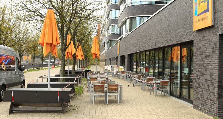 Closed gastronomy during the lockdown Outdoor gastronomy cordoned off with police tape in Hamburg Hammerbrook Hammerbrook Hamburg