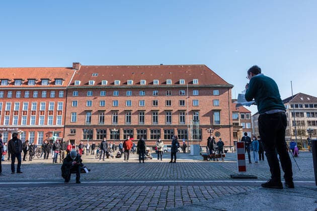 Kiel, 16 April 2021 On the town hall square in Kiel there was today on 16 April under the motto NoCovid it is possible a demonstration for stricter measures to fight the Corona pandemic The number of participants was limited to 100, all adhered to mask obligation and distance rules