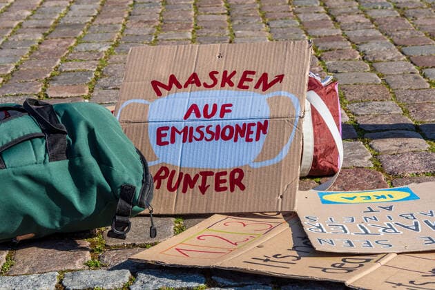 Kiel, 16 April 2021 On the town hall square in Kiel there was today on 16 April under the motto NoCovid it is possible a demonstration for stricter measures to fight the Corona pandemic The number of participants was limited to 100, all adhered to mask obligation and distance rules