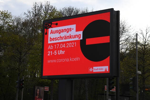 Cologne, corona time, exit lockdown, exit restriction in cologne from 17 04 2021 from21 5 pm, 16 04 2021, Cologne,