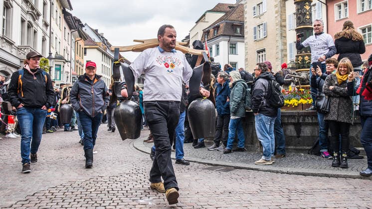 News Bilder des Tages Schaffhausen, Schweiz - 17. April 2021: Die Treichler sind eine typisch schweizerische Tradition.