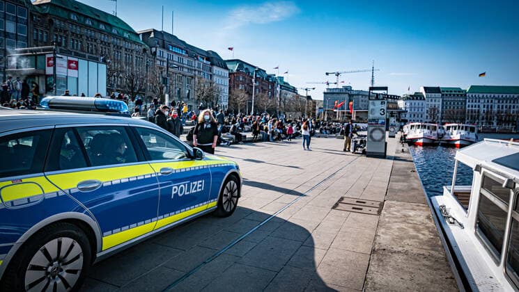 Hamburg Spring at the Binnenalster Alster The police it is too crowded, a DJ plays forbidden and many wear no mouth nose mask Hamburg