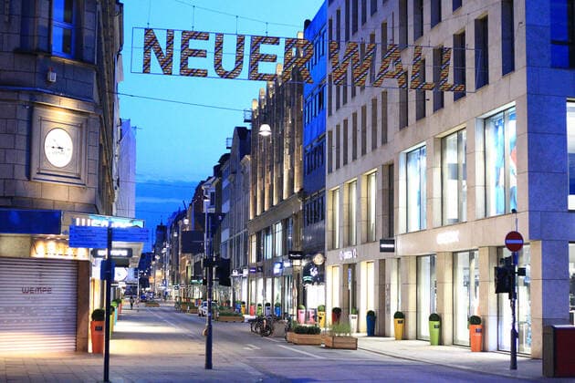 Deserted shopping street Neuer Wall in downtown Hamburg during the lockdown downtown Hamburg