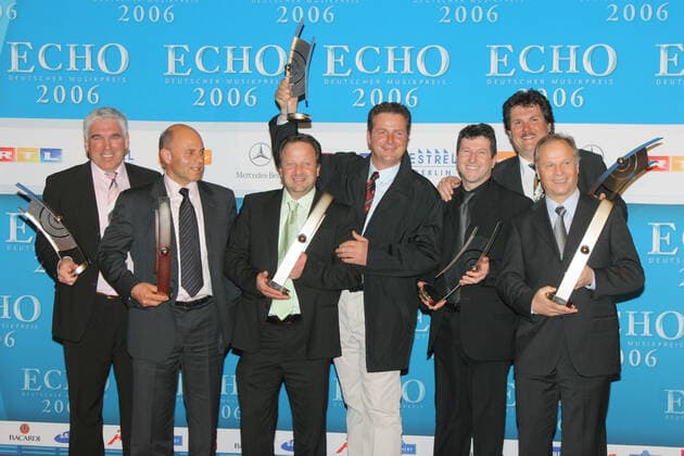 Echo Awards 12 03 2006 Musician Norbert Rier M and band Die Kastelruther Spatzen award winners at the Echo Awards ceremony, at Hotel Estrel, Sonnenallee 225, Berlin 12 03 2006