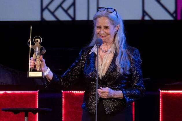 Bilder des Jahres 2021, Entertainment 04 April Entertainment Themen der Woche KW16 Entertainment Bilder des Tages Sant Jordi Award Verleihung in Barcelona Spanish actress Vicky Pena receives the Sant Jordi Award for her career during the 65th edition of Sant Jordi Awards of Cinema, in Barcelona, Catalonia, Spain, 19 April 2021. 65th edition of Sant Jordi Awards of Cinema !ACHTUNG: NUR REDAKTIONELLE NUTZUNG!  Copyright: xMartaxPérezx GRAF8004 20210419-637544683941757397
