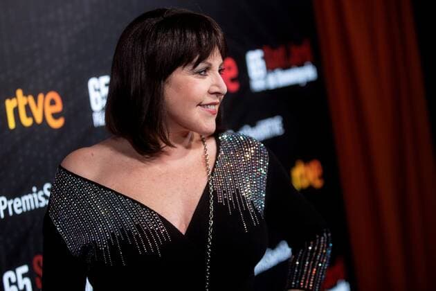 Spanish actress Loles Leon poses for the media on the red carpet of the 65th edition of Sant Jordi Awards of Cinema, in Barcelona, Catalonia, Spain, 19 April 2021. 65th edition of Sant Jordi Awards of Cinema !ACHTUNG: NUR REDAKTIONELLE NUTZUNG!  Copyright: xMartaxPérezx GRAF8014 20210419-637544695219505133