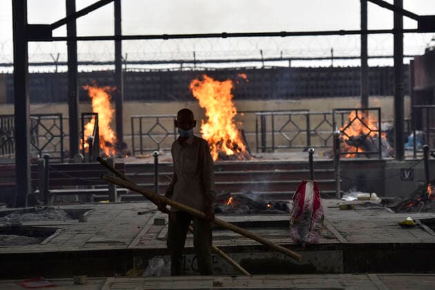 NEW DELHI, INDIA - APRIL 20: A view of the Nigambodh Ghat crematorium where Covid-19 victims are being cremated on April 20, 2021 in New Delhi, India. India reports 1,761 COVID-19 deaths in the past 24 hours the highest daily toll since the pandemic erupted. (Photo by Sanjeev Verma Hindustan Times) Cremation Of Covid Victims