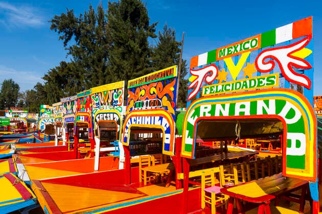 Colourful boats on the Aztec canal system, UNESCO World Heritage Site, Xochimilco, Mexico City, Mexico, North America Copyright: MichaelxRunkel 1184-5453