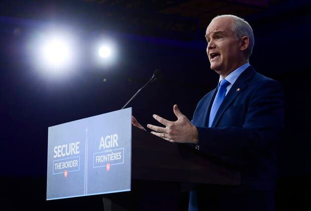 April 22, 2021, Ottawa, on, Canada: Conservative leader Erin O Toole holds a press conference in Ottawa on Thursday, April 22, 2021. Ottawa Canada  - ZUMAc35_ 20210422_zaf_c35_007 Copyright: xSeanxKilpatrickx
