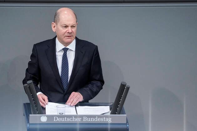 225 Bundestag session and debate in Berlin Current, 23 04 2021, Berlin, Olaf Scholz the Federal Minister of Finance in the portrait during his speech on the subject of resolution Art 115 II GG, supplementary budget at the 225 session of the German Bundestag in Berlin Berlin Germany