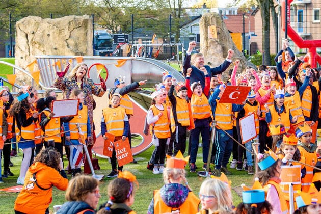 Bilder des Jahres 2021, Entertainment 04 April Entertainment Themen der Woche KW16 23-04-2021 Amersfoort Queen Maxima and King Willem-Alexander during the opening of the King s Games (Koningsspelen) at the Vlinderslag Child Center in Amersfoort. Â  Copyright: xPPEx