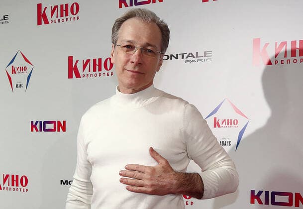 MOSCOW, RUSSIA - APRIL 23, 2021: TV personality Vladislav Flyarkovsky attends an Avans award ceremony at the 43rd Moscow International Film Festival. Avans is an award presented annually by Kinoreporter magazine to young film actors. Valery Sharifulin TASS  TS0FDE08