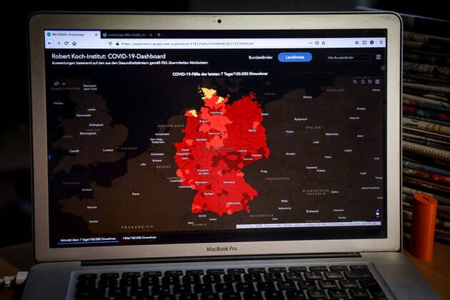 Coronavirus in Germany Covid 19 Dashboard of the Robert Koch Institute 25 04 2021 Robert Koch Institute 7 days Incidence 165.6 7 days Number of cases 137 762 COVID 19 Cases 3 287 418 Addition of 18 773 compared to the previous day COVID 19 Deaths 81 564 Addition of 120 compared to the previous day