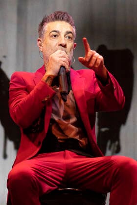 April 25, 2021, Madrid, Spain: The singer Jose Molinero, known as J. Molly from the heavy metal band Hamlet, seen performing at the Munos Seca theater in Madrid. Madrid Spain - ZUMAs197 20210425_zaa_s197_029 Copyright: xOscarxFuentesx