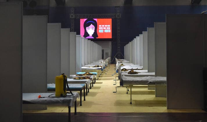 NEW DELHI, INDIA ? APRIL 25: An inside view of a temporary Covid care centre set up at Commonwealth Games Village near Akshardham Temple, on April 25, 2021 in New Delhi, India. (Photo by Sonu Mehta Hindustan Times ) Covid-19 Care Centres In Delhi-NCR