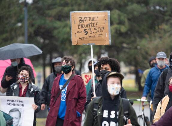April 25, 2021, Montreal, PQ, Canada: People take part in a demonstration against police brutality in Montreal, Sunday, April 25, 2021. Montreal Canada  - ZUMAc35_ 20210425_zaf_c35_015 Copyright: xGrahamxHughesx