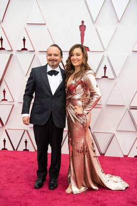OscarÂ® nominee, Carlos CortÃ s and guest, arrives on the red carpet of The 93rd OscarsÂ® at Union Station in Los Angeles, CA on Sunday, April 25, 2021. Los Angeles CA USA  Copyright: xMattxPetitx 34135030THA