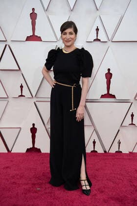 OscarÂ® nominee Mollye Asher (R) arrives on the red carpet of The 93rd OscarsÂ® at Union Station in Los Angeles, CA on Sunday, April 25, 2021. Los Angeles CA USA  Copyright: xMattxPetitx 34135183THA