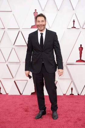 OscarÂ® nominee Dan Swimer arrives on the red carpet of The 93rd OscarsÂ® at Union Station in Los Angeles, CA on Sunday, April 25, 2021. Los Angeles CA USA  Copyright: xMattxPetitx 34135189THA