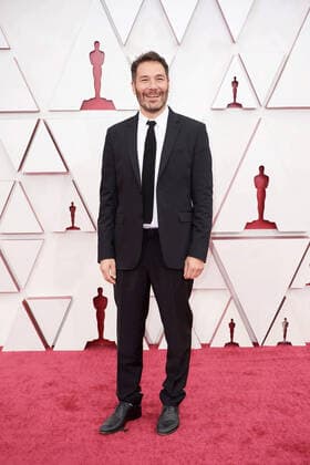 OscarÂ® nominee Dan Swimer arrives on the red carpet of The 93rd OscarsÂ® at Union Station in Los Angeles, CA on Sunday, April 25, 2021. Los Angeles CA USA  Copyright: xMattxPetitx 34135191THA