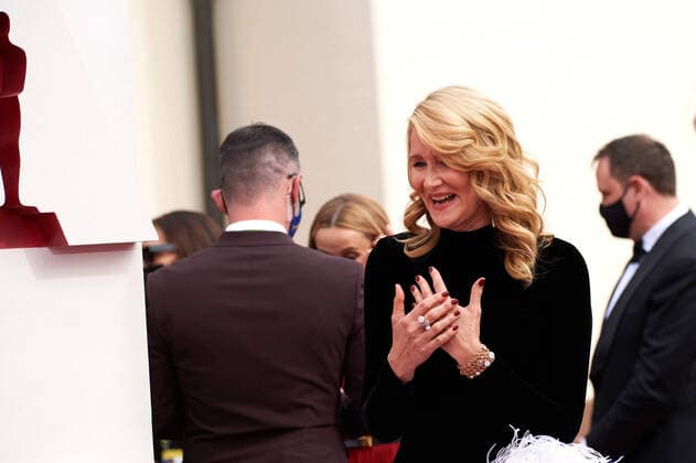 OscarÂ® presenter Laura Dern arrives on the red carpet of The 93rd OscarsÂ® at Union Station in Los Angeles, CA on Sunday, April 25, 2021. Los Angeles CA USA  Copyright: xMattxPetitx 34135383THA