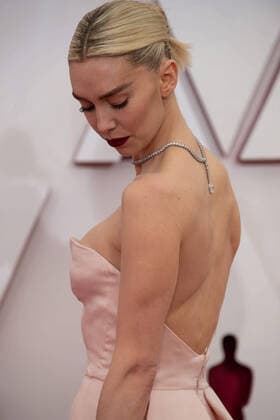 OscarÂ® nominee Vanessa Kirby arrives on the red carpet of The 93rd OscarsÂ® at Union Station in Los Angeles, CA on Sunday, April 25, 2021. Los Angeles CA USA  Copyright: xMattxPetitx 34135396THA