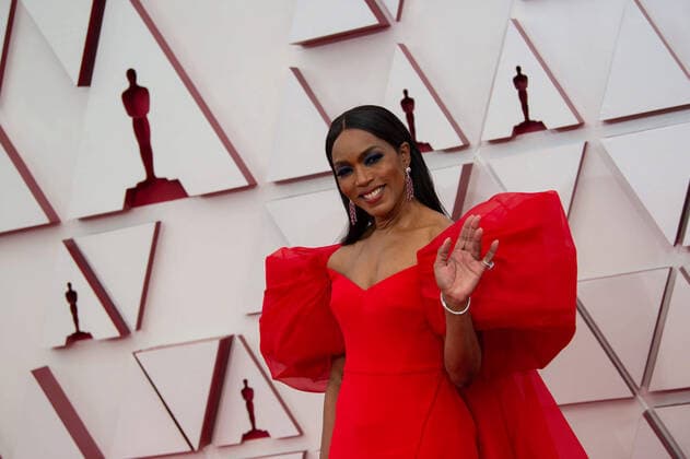 Angela Bassett arrives on the red carpet of The 93rd OscarsÂ® at Union Station in Los Angeles, CA on Sunday, April 25, 2021. Los Angeles CA USA  Copyright: xMattxPetitx 34135416THA