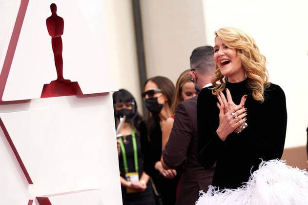 OscarÂ® presenter Laura Dern arrives on the red carpet of The 93rd OscarsÂ® at Union Station in Los Angeles, CA on Sunday, April 25, 2021. Los Angeles CA USA  Copyright: xMattxPetitx 34135488THA
