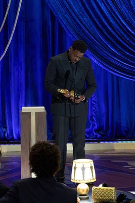 Daniel Kaluuya accepts the OscarÂ® for Best Actor in a Supprting Role during the live ABC Telecast of The 93rd OscarsÂ® at Union Station in Los Angeles, CA on Sunday, April 25, 2021. Los Angeles CA USA  Copyright: xToddxWawrychukx 34135653THA