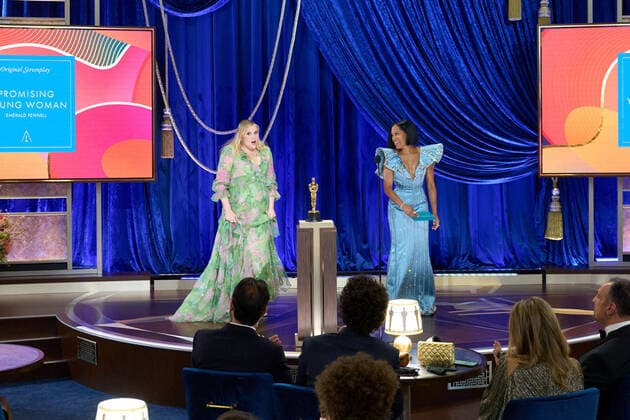 Regina King presents the OscarÂ® for Original Screenplay to Emerald Fennell during the live ABC Telecast of The 93rd OscarsÂ® at Union Station in Los Angeles, CA on Sunday, April 25, 2021. Los Angeles CA USA  Copyright: xToddxWawrychukx 34135768THA