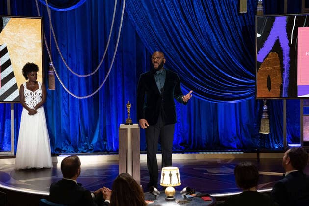Tyler Perry accepts the Gene Hersholt Humanitarian Award during the live ABC Telecast of The 93rd Oscars at Union Station in Los Angeles, CA on Sunday, April 25, 2021. Los Angeles CA USA  Copyright: xToddxWawrychukx 34135933THA