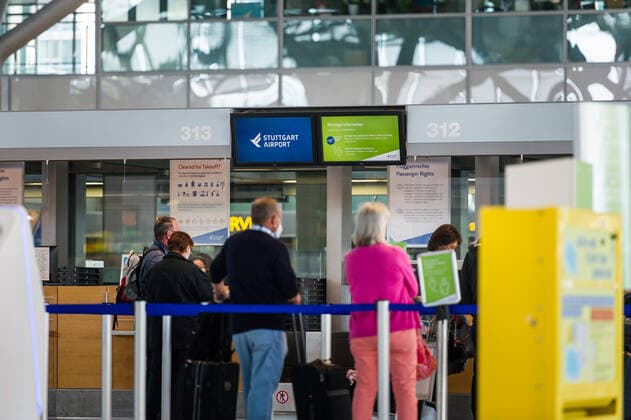 Stuttgart Airport in the Corona time like empty, only very few passengers on the way, shops and travel agencies are closed Check in counters are not occupied No more so many takeoffs and landings on the day Stuttgart Baden Wuerttemberg Germany Copyright: xMaxxKovalenkox