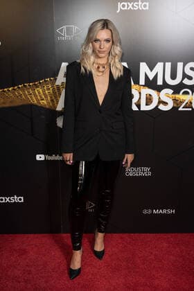 2021 APRA MUSIC AWARDS, Aston attending The APRA Music Awards, in Sydney, Wednesday, April 28, 2021. ( NO ARCHIVING, EDITORIAL USE ONLY, NO USE IN BOOKS WITHOUT CONSENT SYDNEY NEW SOUTH WALES AUSTRALIA  Copyright: xJAMESxGOURLEYx 20210428001538211460