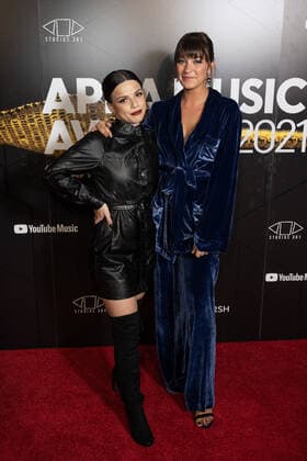 2021 APRA MUSIC AWARDS, Ivy Adara and CXLOE attending The APRA Music Awards, in Sydney, Wednesday, April 28, 2021. ( NO ARCHIVING, EDITORIAL USE ONLY, NO USE IN BOOKS WITHOUT CONSENT SYDNEY NEW SOUTH WALES AUSTRALIA  Copyright: xJAMESxGOURLEYx 20210428001538211475