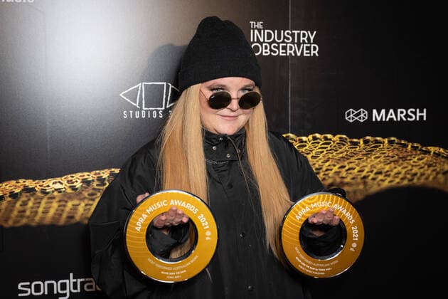 2021 APRA MUSIC AWARDS, Tones & I holds her awards for ?Most Performed Australian Work? at The APRA Music Awards, in Sydney, Wednesday, April 28, 2021. ( NO ARCHIVING, EDITORIAL USE ONLY, NO USE IN BOOKS WITHOUT CONSENT SYDNEY NEW SOUTH WALES AUSTRALIA  Copyright: xJAMESxGOURLEYx 20210428001538225693