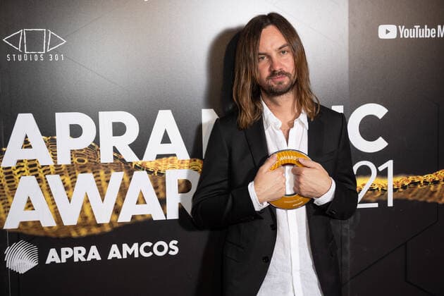 2021 APRA MUSIC AWARDS, Kevin Parker of Tame Impala holding his award for ?Songwriter of the Year? at The APRA Music Awards, in Sydney, Wednesday, April 28, 2021. ( NO ARCHIVING, EDITORIAL USE ONLY, NO USE IN BOOKS WITHOUT CONSENT SYDNEY NEW SOUTH WALES AUSTRALIA  Copyright: xJAMESxGOURLEYx 20210428001538231496