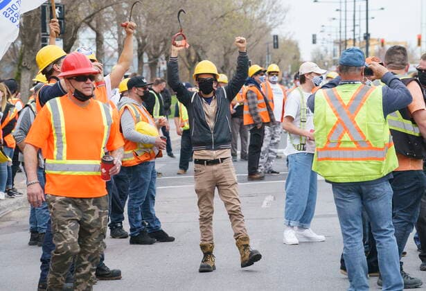 April 29, 2021, Montreal, PQ, Canada: Striking Port of Montreal dockworkers rally outside the union headquarters in Montreal on Thursday, April 29, 2021. Montreal Canada  - ZUMAc35_ 20210429_zaf_c35_069 Copyright: xPaulxChiassonx