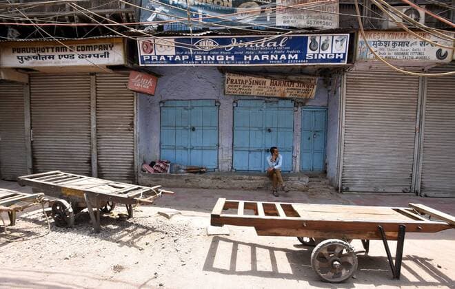 NEW DELHI, INDIA - APRIL 30: A deserted view chawri bazar hardware wholesale Market in Old Delhi during the two week lockdown due to Covid 19 pandemic on April 30, 2021 in New Delhi, India. ( Photo By Sonu Mehta Hindustan Times) Two Week Lockdown In Delhi Due To Covid-19 Pandemic