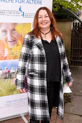 Anja Lukaseder at the Paukenschlag gegen die Einsamkeit concert event of the Josef and Luise Kraft Foundation for senior citizens at the Mathildenstift Munich, 01 05 2021 Foto:xS.xAdamx xFuturexImage