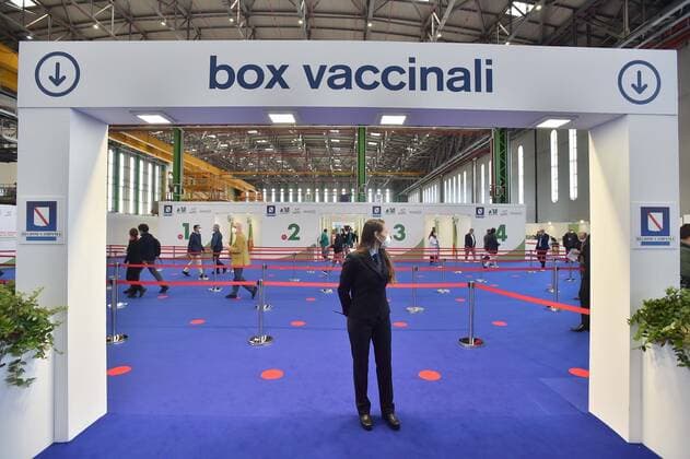 Photo IPP Felice De Martino Naples 02 05 2021 Chronicle Inauguration hub vaccine intercompany Capodichino in the hangar Atitech In the photo Inauguration hub vaccine intercompany Capodichino in the hangar Atitech Italy Photo Press World  0