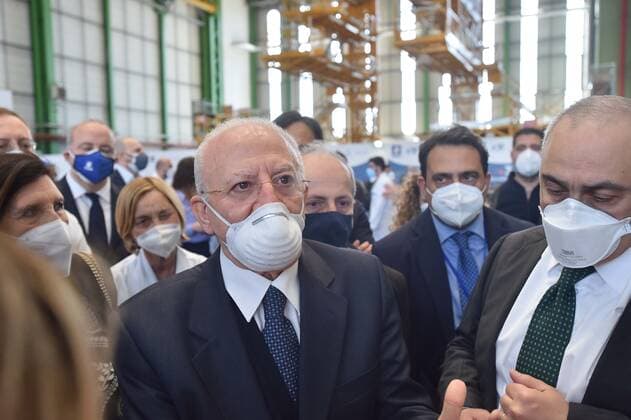 Photo IPP Felice De Martino Naples 02 05 2021 Chronicle Inauguration hub vaccine intercompany Capodichino hangar Atitech In the picture Vincenzo De Luca President of the Campania Region Italy Photo Press World  0