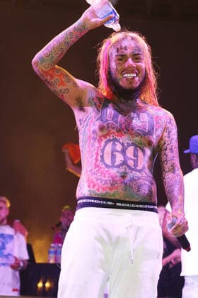 MIAMI, FL -MAY 1: 6ix9ine at Trillerfest Miami at Miami Marine Stadium on May 1, 2021. Copyright: xWalikxGoshorn MediaPunchx
