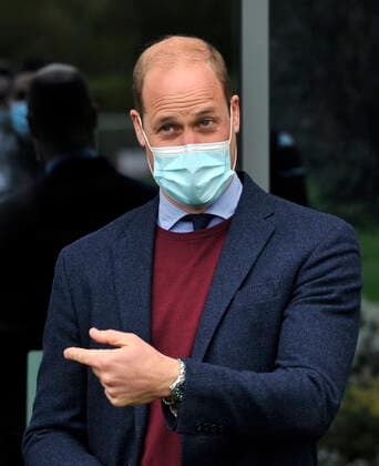 . 04 05 2021. Bodymoor Heath, United Kingdom. Prince William, the Duke of Cambridge, meets Aston Villa football players during a visit to the Aston Villa High Performance Centre at Bodymoor Heath, United Kingdom.  xPoolx xi-Imagesx IIM-22151-0007