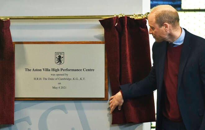 . 04 05 2021. Bodymoor Heath, United Kingdom. Prince William, the Duke of Cambridge, during a visit to the Aston Villa High Performance Centre at Bodymoor Heath, United Kingdom.  xPoolx xi-Imagesx IIM-22151-0012