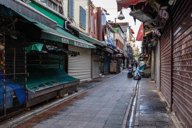 Full Lockdown In Istanbul The empty streets of Istanbul, Turkey seen on May 5, 2021. The government imposed a 19-day curfew which started on April 29 and will end on May 17, at the end of the holy holiday Ramadan. Restaurants and cafes only provide takeaway and delivery services throughout the lockdown. Istanbul Turkey demirtas-notitle210505_npeAz  Copyright: xErhanxDemirtasx