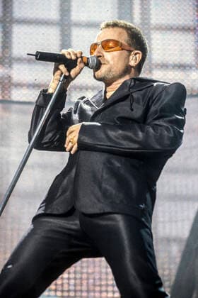 U2 live in Werchter on the 25 july 1997 U2 live a Werchter le 25 juillet 1997 Reporters QUINET JEANxMARCxQUINET