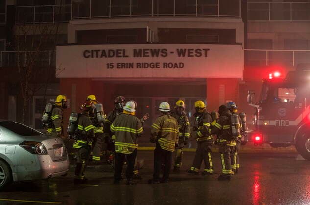 May 6, 2021, EDMONTON, ab, Canada: Firefighters battle a blaze at Citadel Mews retirement home in St. Albert, Alta. on Thursday, May 6, 2021. The home has been evacuated and it is unknown if there are any injuries at this time. EDMONTON Canada  - ZUMAc35_ 20210506_zaf_c35_178 Copyright: xJasonxFransonx